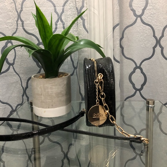 Crossbody Croc Bag - Picture 2 of 3